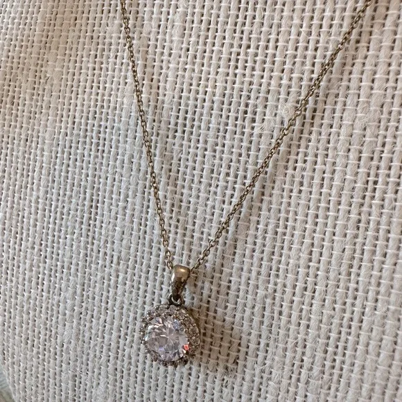 3 Piece Antiqued Gold Tone Rhinestone Set Earrings, Necklace & Hair Comb - Picture 11 of 12